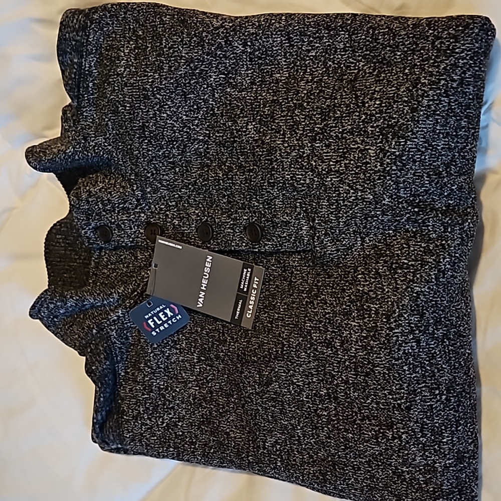 NWT Van Heusen quarter button sweater